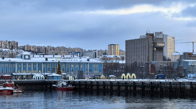 Арктический бассейновый филиал предоставляет пирс дальних линий в морском порту Мурманск для безопасной стоянки судов 