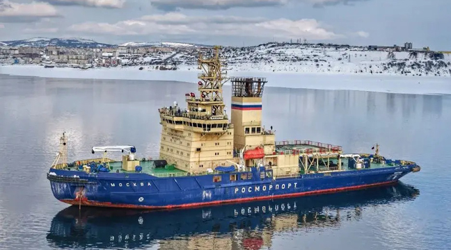 В морском порту Магадан завершен период ледокольных проводок судов