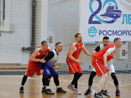 Калининградское управление Северо-Западного бассейнового филиала организовало и провело баскетбольный турнир, посвященный 20-летию ФГУП «Росморпорт»