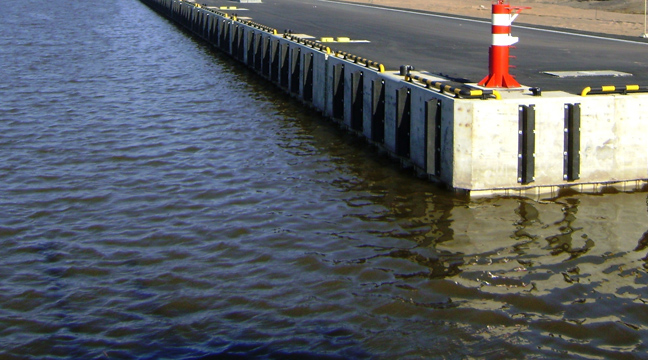 Изменение тарифов на услуги Северо-Западного бассейнового филиала по безопасной стоянке судов в морских портах Большой порт Санкт-Петербург и Выборг